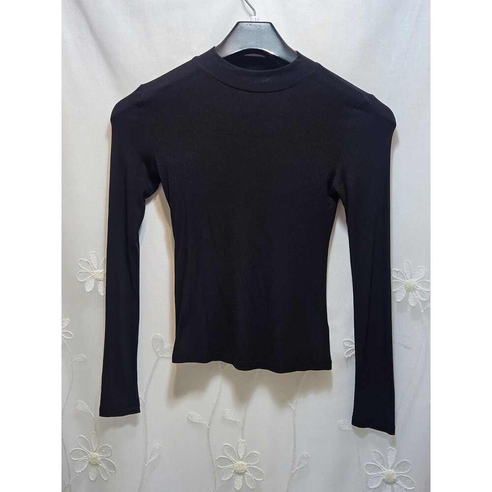 Timing Womens Medium Black Top Mock-Neck Long Sleeves Ribbed Form Fitting Slim